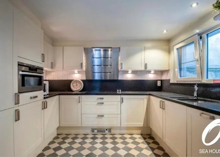 O-sea House: Herenwoning In Belle Epoque Wijk Te *